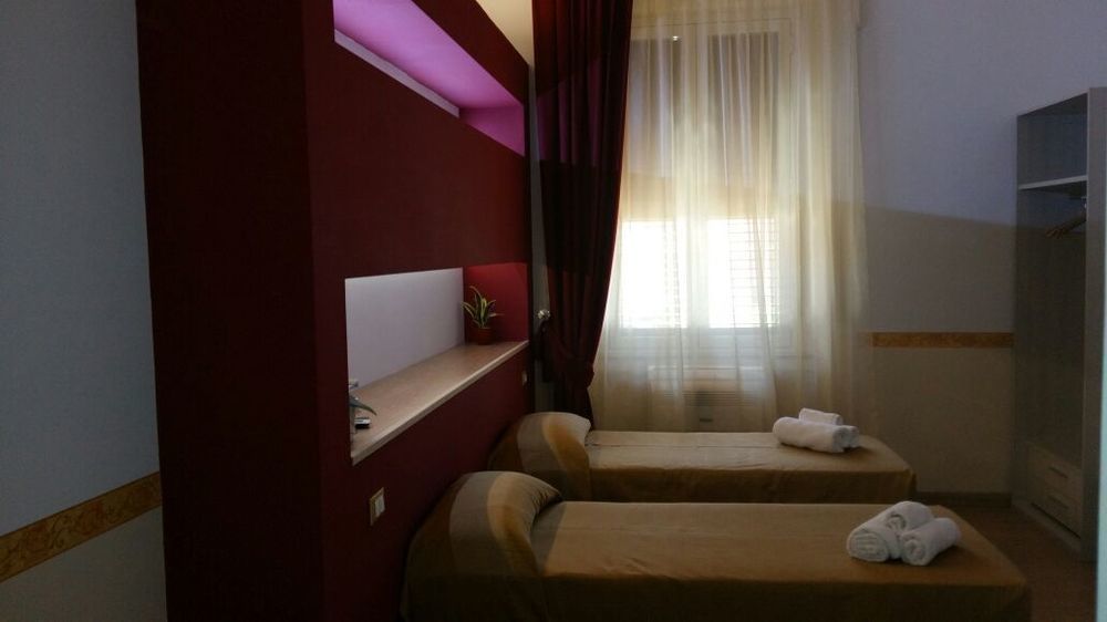 B&B The Queens Foggia Ngoại thất bức ảnh